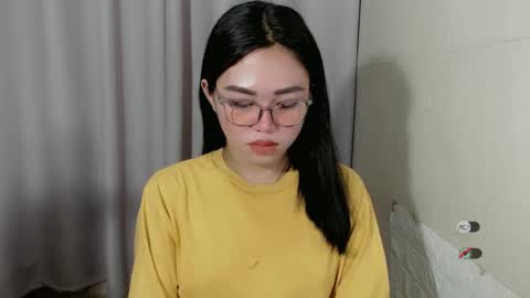 mayasally_ online show from December 2024 03:22:02 AM