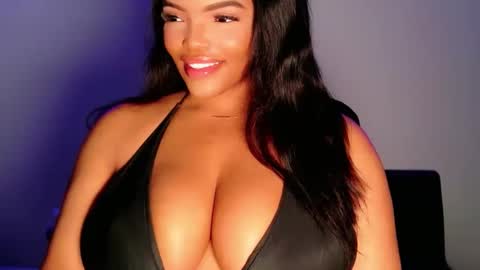 MayBabi online show from February 2026 12:20:01 PM