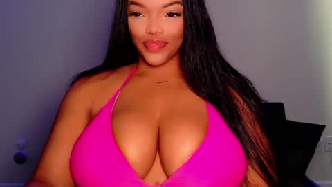 Snapshot of maybabi chatting on May 2026 12:11:01 PM MayBabi online show from May 2026 12:11:01 PM