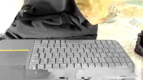 Snapshot of maybelline_666 chatting on November 2025 12:21:02 AM Maybelline69 online show from November 2025 12:21:02 AM