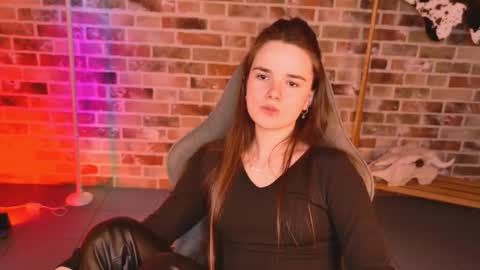 maybloom_ online show from March 2026 12:09:01 PM