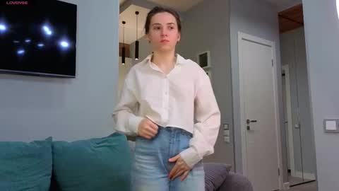 My name Casey  online show from October 2025 04:02:01 AM