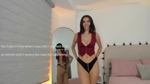 Snapshot of mayli_xx chatting on May 2026 10:05:01 PM ALIS online show from May 2026 10:05:01 PM