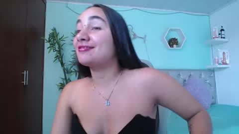 Snapshot of maylin_hornyy19 chatting on July 2026 06:24:02 PM Maylin online show from July 2026 06:24:02 PM