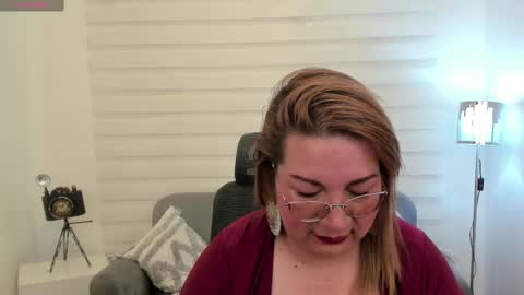 Mailyn online show from February 2025 08:58:01 PM