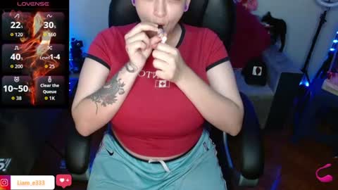Snapshot of maylyy_kan chatting on July 2026 03:30:01 AM Mayle kan online show from July 2026 03:30:01 AM
