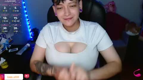 Snapshot of maylyy_kan chatting on July 2026 12:15:02 AM Mayle kan online show from July 2026 12:15:02 AM