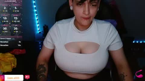 Snapshot of maylyy_kan chatting on July 2026 01:26:01 AM Mayle kan online show from July 2026 01:26:01 AM