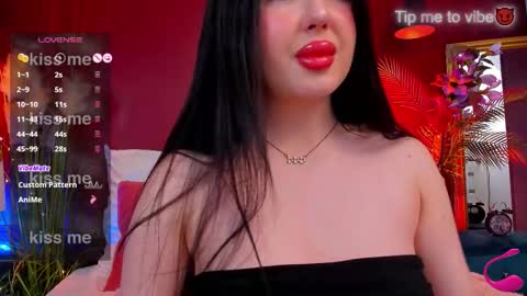 Snapshot of mayzzi chatting on November 2025 10:34:02 PM MayaLevi online show from November 2025 10:34:02 PM