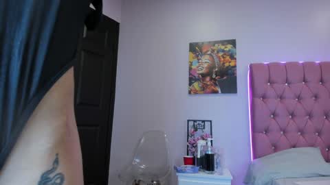 Snapshot of mazeekiin chatting on February 2026 09:11:01 PM Maze online show from February 2026 09:11:01 PM