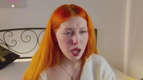 Snapshot of mazymayes chatting on November 2025 09:58:01 PM Mazy online show from November 2025 09:58:01 PM