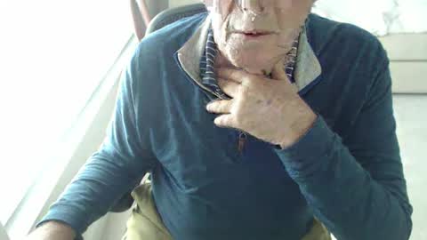 Snapshot of mbeastie chatting on March 2025 07:25:01 PM Beastie online show from March 2025 07:25:01 PM