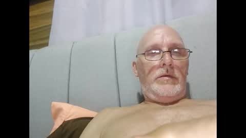 mbravo420 online show from May 2026 12:19:01 AM