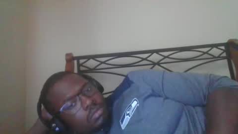 Snapshot of mbsupreme chatting on September 2025 05:57:02 PM Mark online show from September 2025 05:57:02 PM