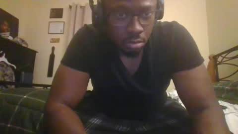 Snapshot of mbsupreme chatting on September 2025 06:02:01 AM Mark online show from September 2025 06:02:01 AM