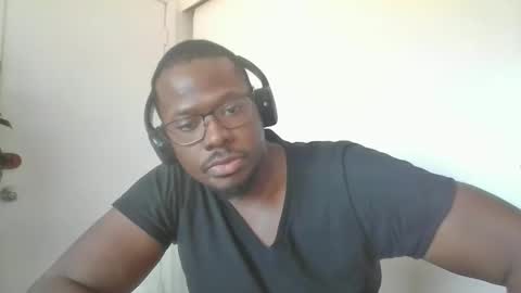 Snapshot of mbsupreme chatting on September 2025 06:08:02 PM Mark online show from September 2025 06:08:02 PM