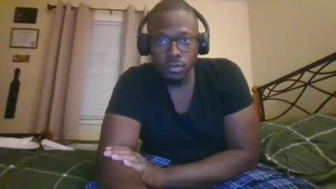 Snapshot of mbsupreme chatting on September 2025 03:40:02 AM Mark online show from September 2025 03:40:02 AM