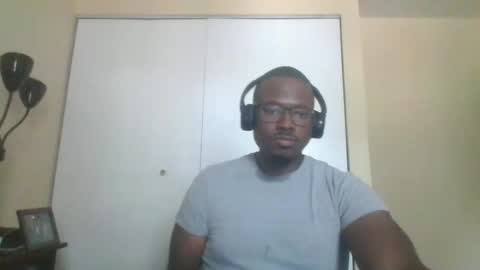 Snapshot of mbsupreme chatting on September 2025 06:19:02 PM Mark online show from September 2025 06:19:02 PM