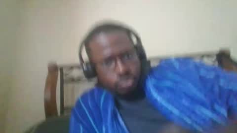 Snapshot of mbsupreme chatting on October 2025 06:52:01 PM Mark online show from October 2025 06:52:01 PM