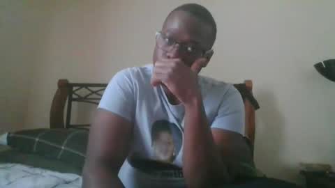 Snapshot of mbsupreme chatting on November 2025 09:30:02 PM Mark online show from November 2025 09:30:02 PM