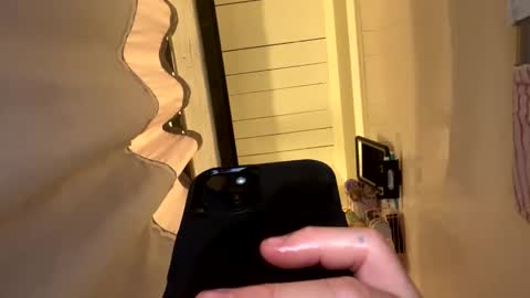 Snapshot of mdurand1137 chatting on September 2025 01:56:01 PM Dens cam online show from September 2025 01:56:01 PM