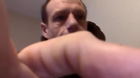 Jizzy online show from March 2026 08:48:01 PM