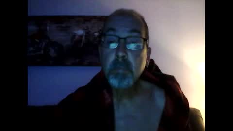 Snapshot of meathome3 chatting on December 2024 12:30:01 PM me at home online show from December 2024 12:30:01 PM