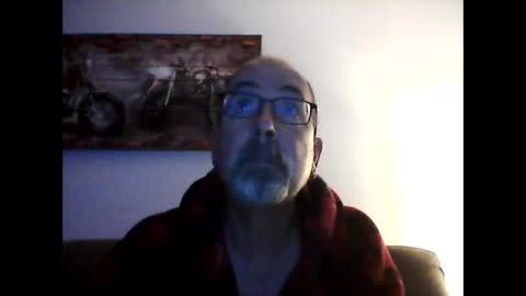 Snapshot of meathome3 chatting on January 2025 12:41:02 PM me at home online show from January 2025 12:41:02 PM
