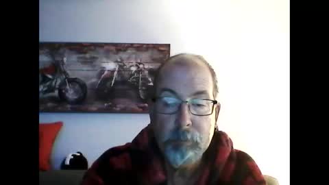 Snapshot of meathome3 chatting on September 2025 11:23:02 AM me at home online show from September 2025 11:23:02 AM