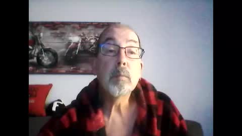Snapshot of meathome3 chatting on January 2026 03:14:02 PM me at home online show from January 2026 03:14:02 PM