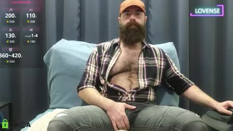 Snapshot of meaty_roll chatting on February 2026 03:33:01 AM Meaty Roll online show from February 2026 03:33:01 AM