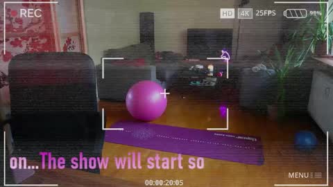 Snapshot of medelainexx chatting on November 2025 12:37:02 PM Milena online show from November 2025 12:37:02 PM