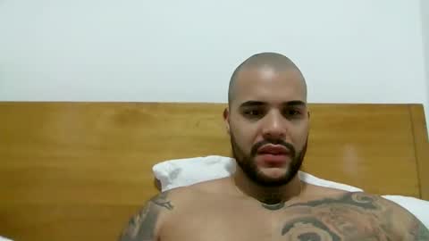 Snapshot of medellindrak chatting on December 2024 03:28:01 PM filippoae online show from December 2024 03:28:01 PM