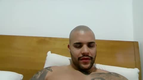 Snapshot of medellindrak chatting on January 2025 11:27:01 PM filippoae online show from January 2025 11:27:01 PM