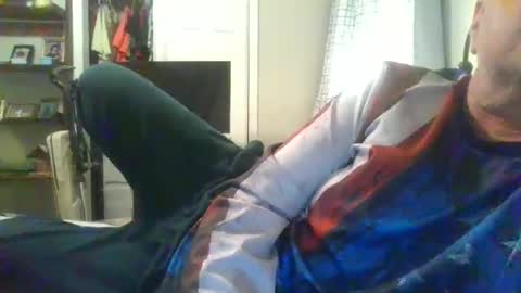 Snapshot of medic243 chatting on December 2024 04:22:01 AM Medicineman online show from December 2024 04:22:01 AM