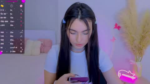 Dina online show from April 2026 09:23:01 PM