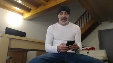 Meditmtc online show from January 2025 01:19:02 PM