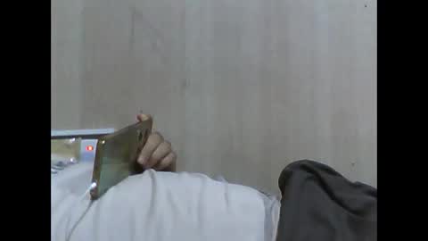 medolove2017 online show from April 2026 12:04:01 AM