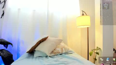 Snapshot of meduza_sexy_caramel chatting on June 2026 07:38:01 PM Baio online show from June 2026 07:38:01 PM