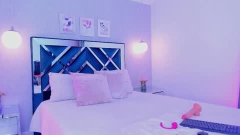 Snapshot of meelody7 chatting on January 2026 11:47:02 AM Melody online show from January 2026 11:47:02 AM