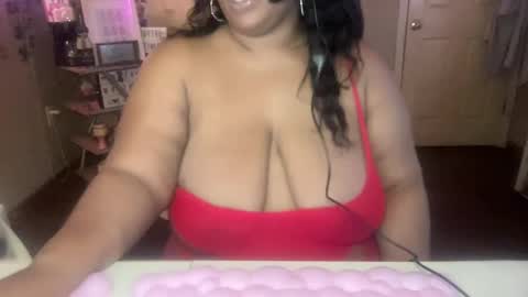 Southern Peach online show from February 2025 08:25:01 PM