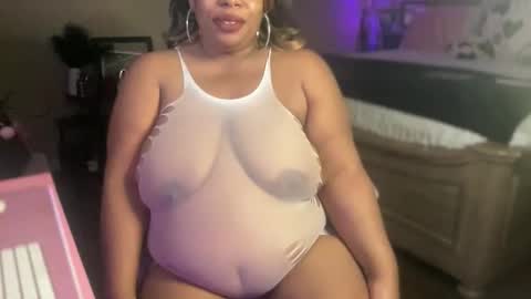 Southern Peach online show from October 2025 04:05:01 AM