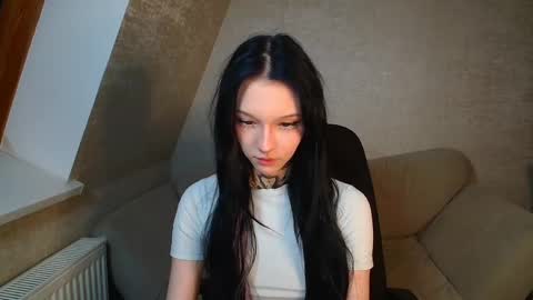 mefwhOre online show from March 2025 10:26:01 PM