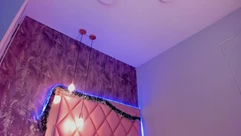 M E G A N online show from December 2024 07:01:01 PM