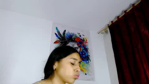 Snapshot of megan_cat chatting on November 2025 11:04:02 PM megan_cat online show from November 2025 11:04:02 PM