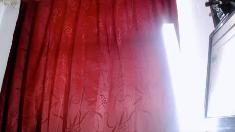 Snapshot of megan_cat chatting on November 2025 07:02:01 PM megan_cat online show from November 2025 07:02:01 PM