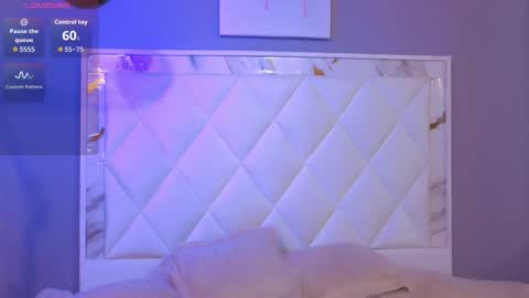 megan do santos online show from March 2026 03:30:02 PM