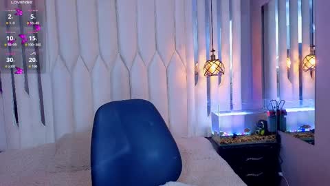 megan do santos online show from April 2026 08:53:01 PM