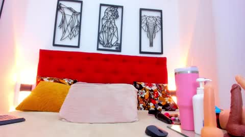 Megan online show from February 2025 09:16:02 AM