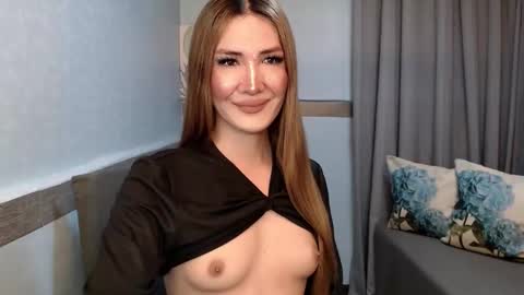 Megan online show from March 2026 07:19:02 PM